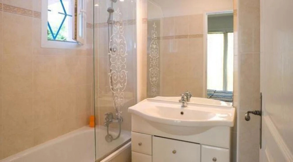 Apartment With 2 Bedrooms in Sainte-maxime, With Pool Access, Enclosed