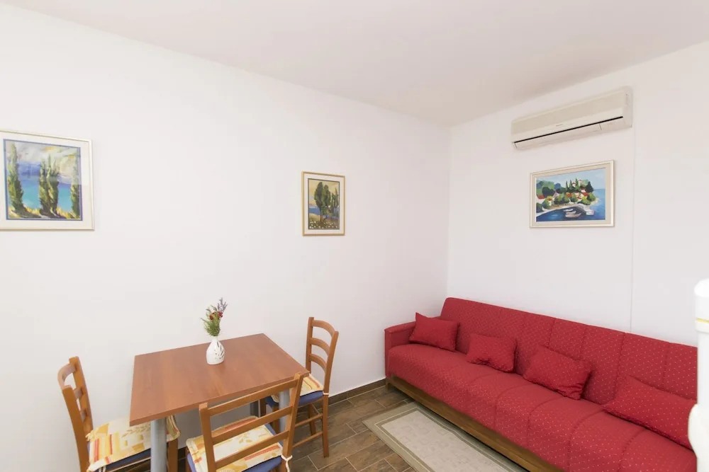 Apartments Danica