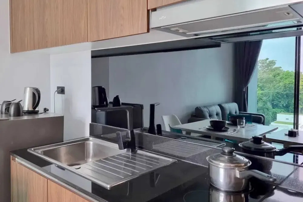 NaiHarn Duplex with Pool View UTL A310