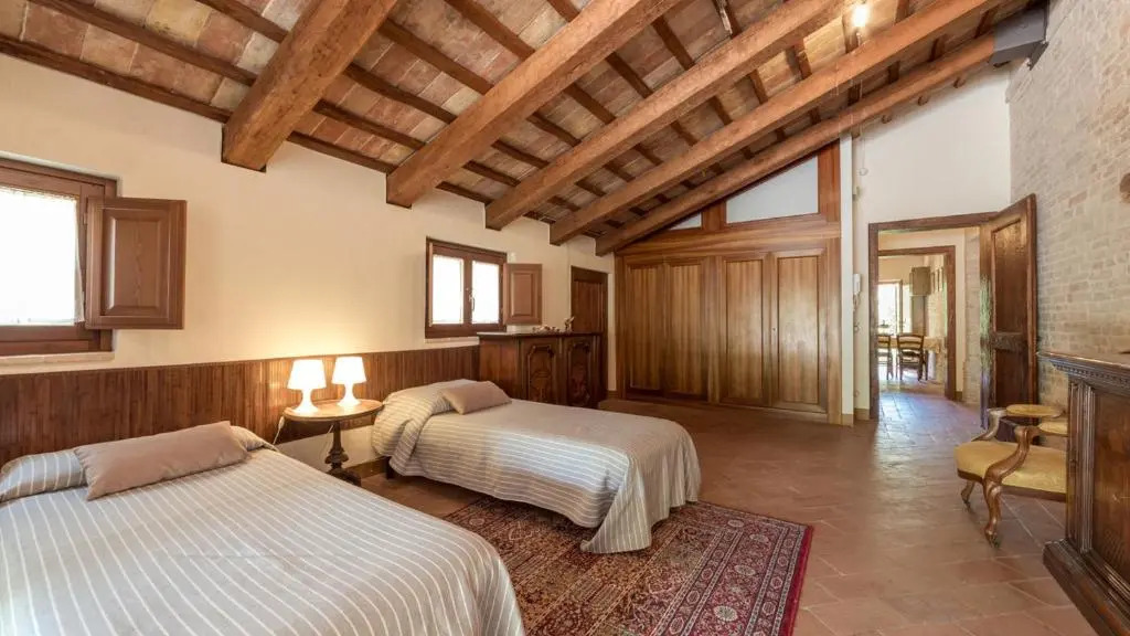 VILLA AMBRAH 12&1, Emma Villas