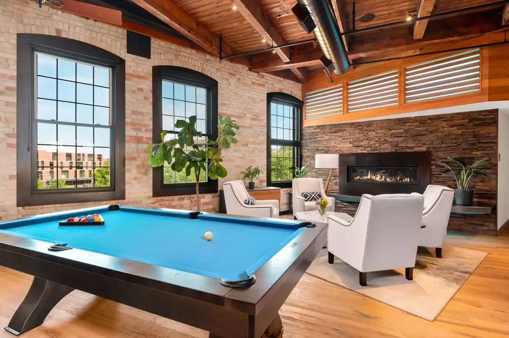 Exquisite 3BDR Penthouse in Downtown TC