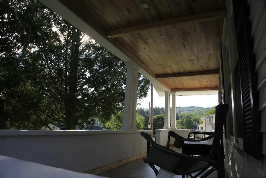 Charming Home Near Ski Areas