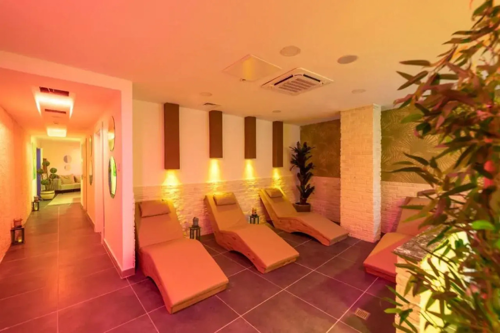 Lavia Hotels Lara