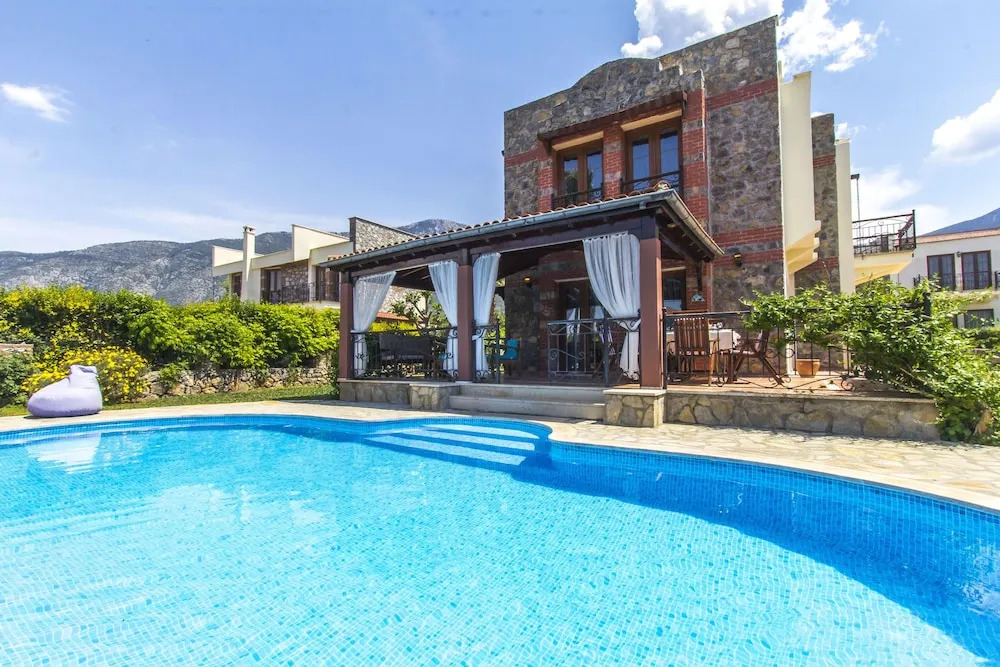 Villa Daisy by Tatilpremium