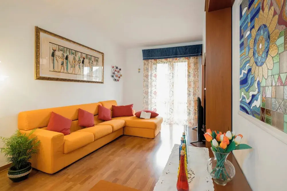 Kriss Apartments