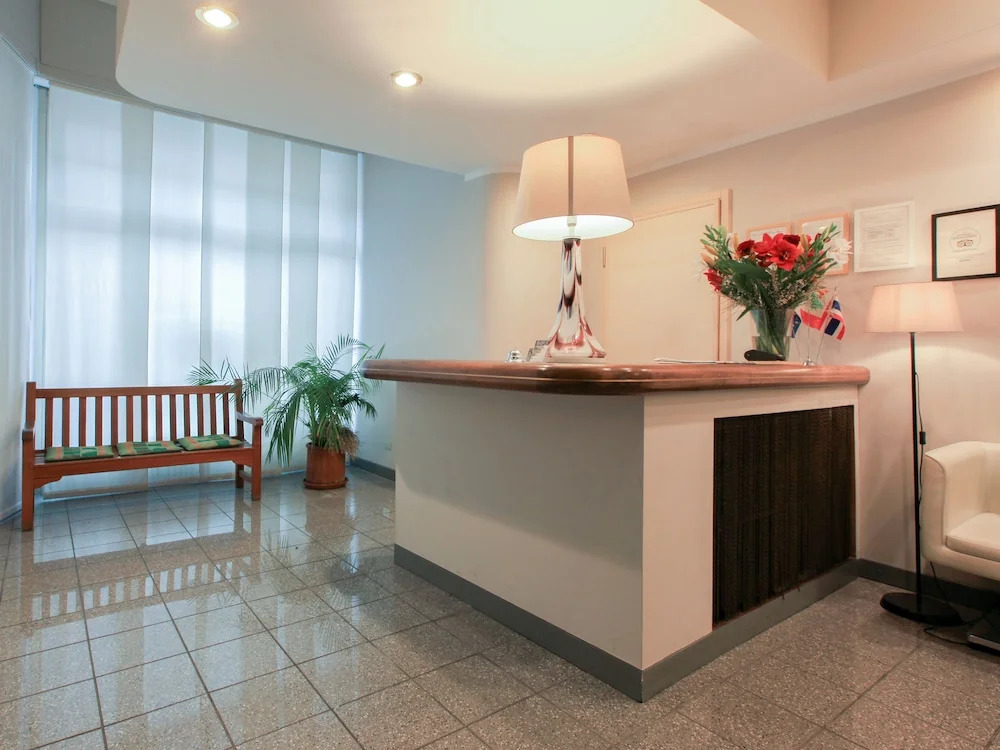 Residence House Aramis Down Town