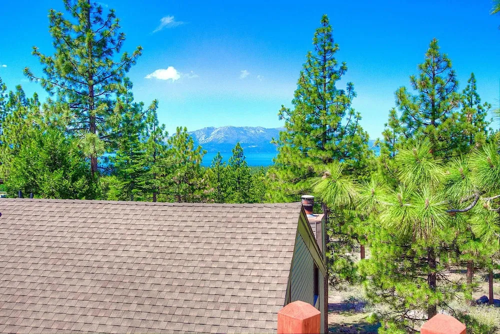 Snowbird Forest by Lake Tahoe Accommodations