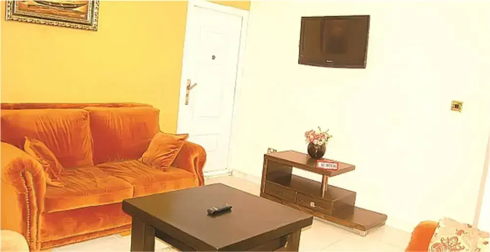 GoldRush Suites