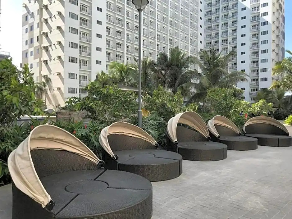Shore Residences