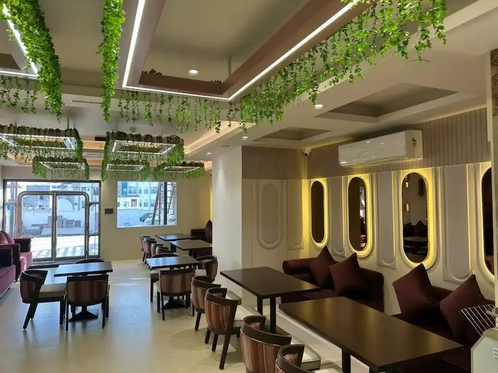 Zip by Spree Hotels R Group Kota - Near Coaching Hub & Oxy Park