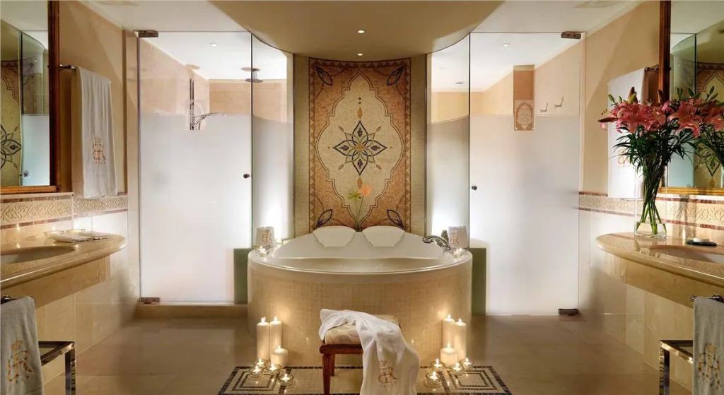 Secrets Bahía Real Resort & Spa Adults only