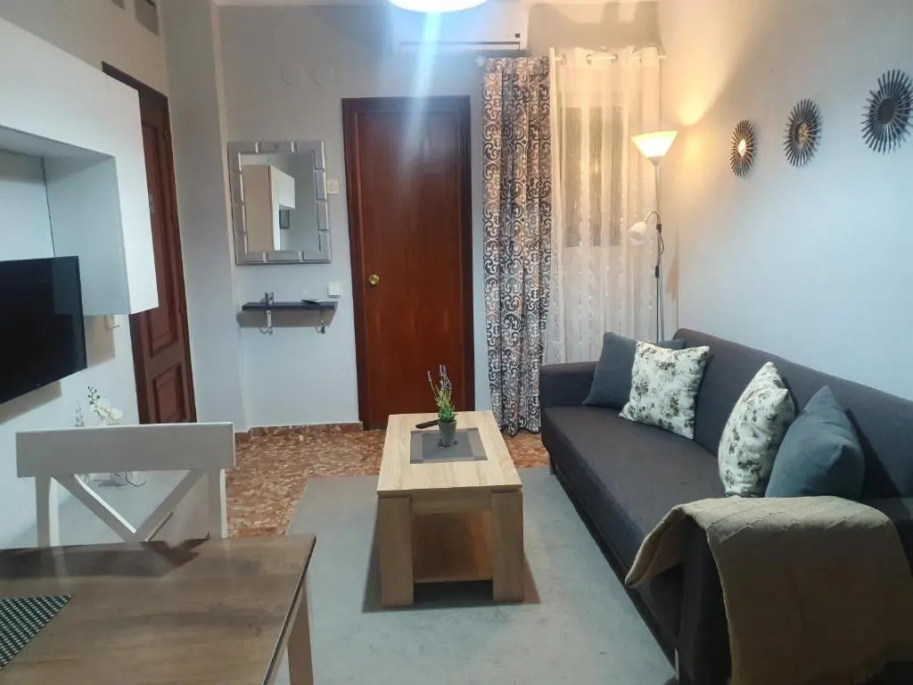 LUNA-Guest Rooms