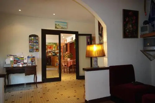 Logis lArberet