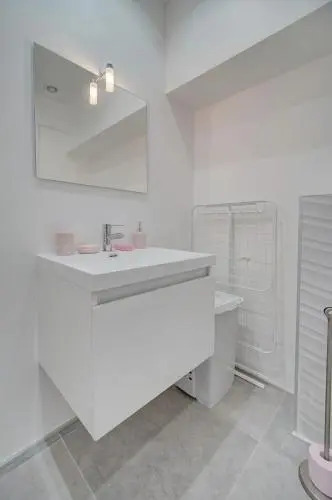 IMMOGROOM - Renovated - Wifi - AC - CONGRESSBEACHES