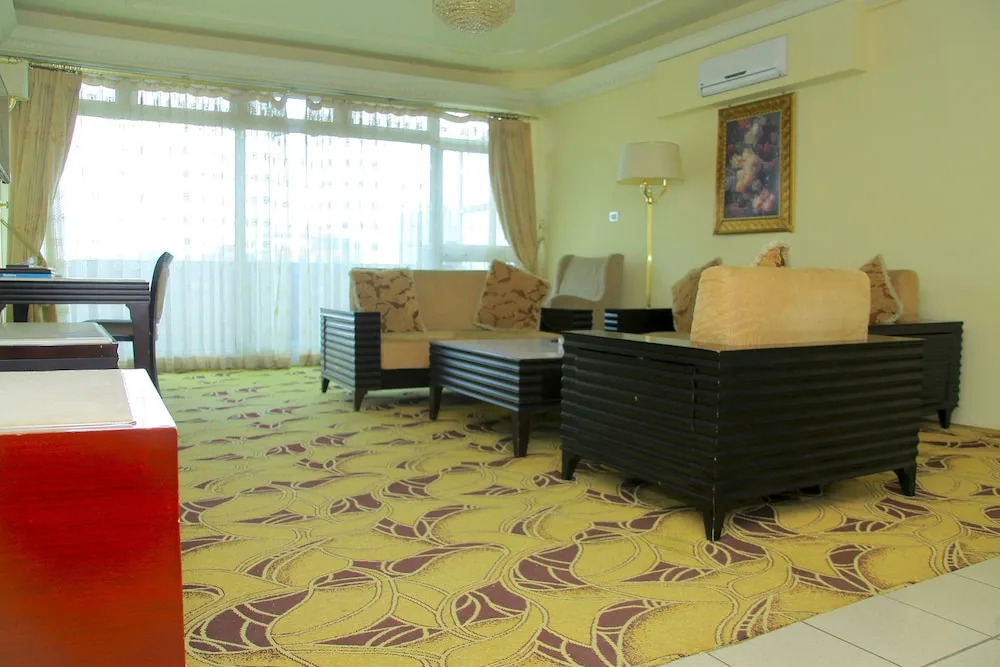 Yoly Addis Hotel