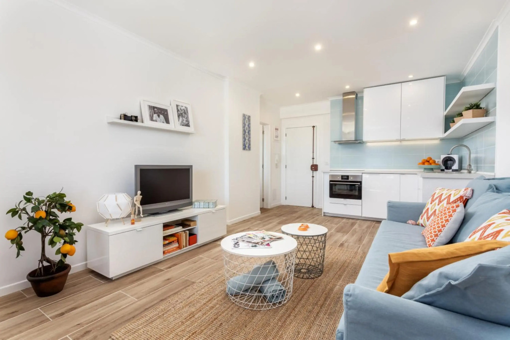 Modern ocean view apt 2 min walk to beach