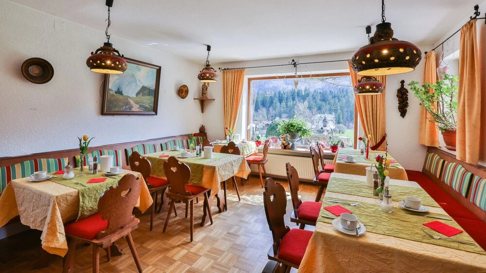 Tourist Hotel Boehm