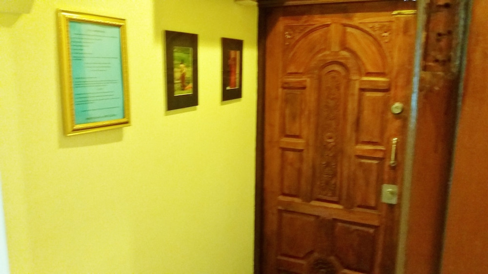 Baan Laksee Pool Villa
