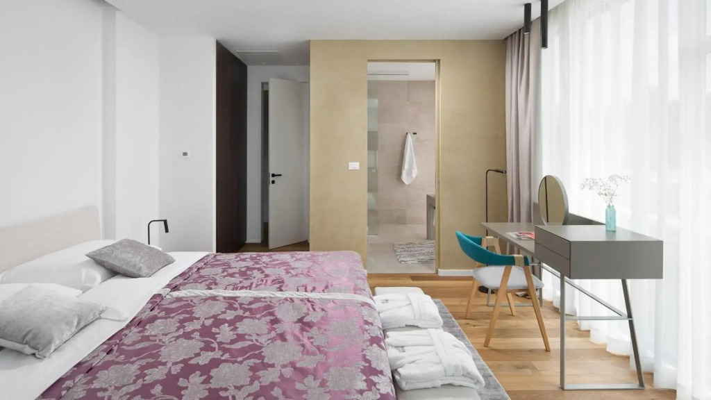 Villa Noble 2 by Villas Holiday