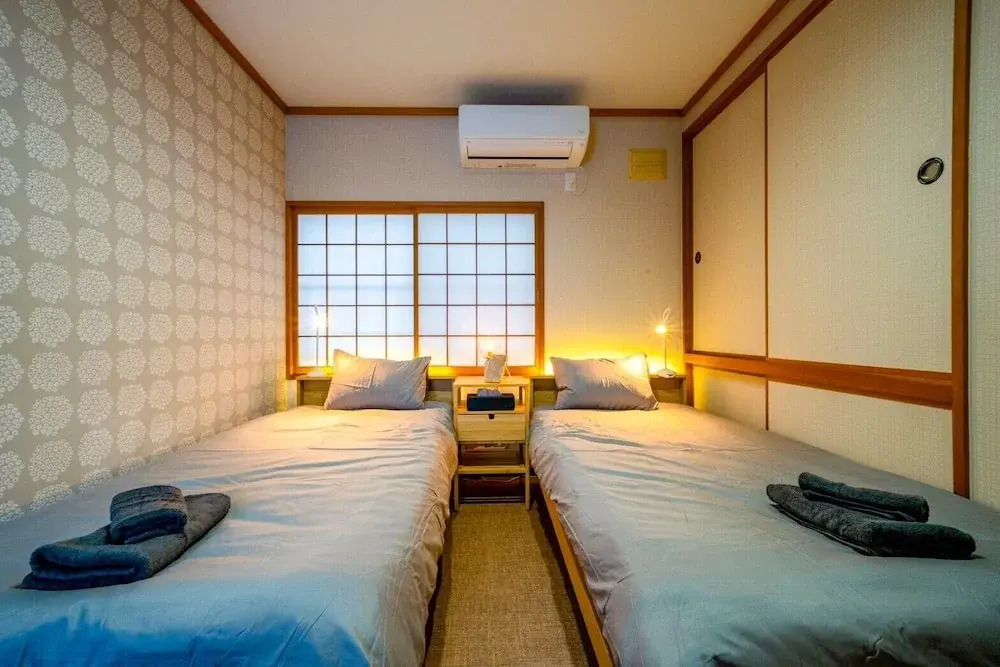 SHIRAKABA