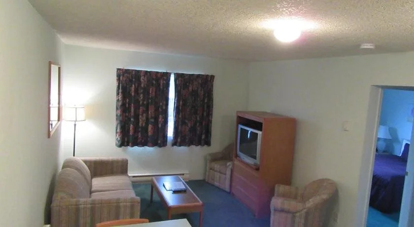 Lake Cowichan Lodge