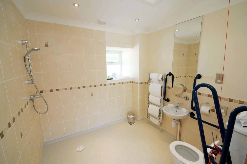 Woodland Bay Hotel