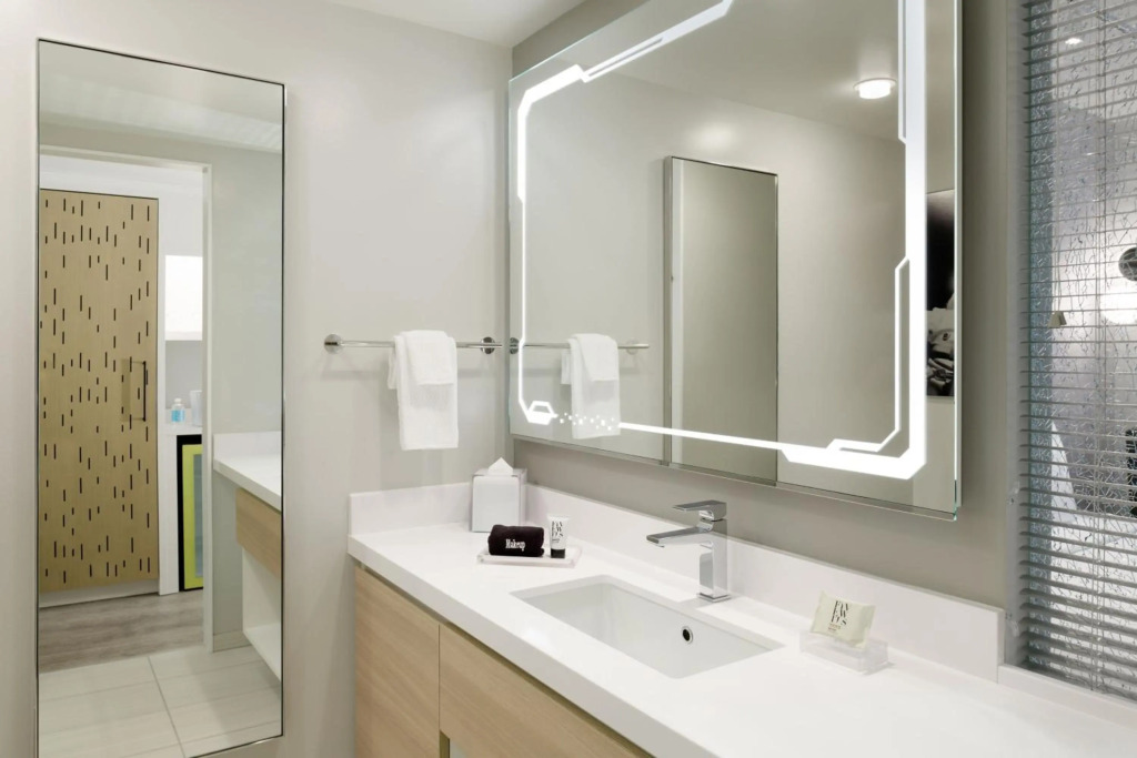 Astra Hotel, Seattle, a Tribute Portfolio Hotel by Marriott