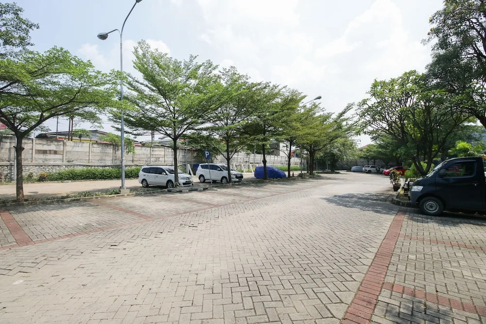 Airy Cikarang Jababeka Niaga Raya Blok CC 2 Bekasi