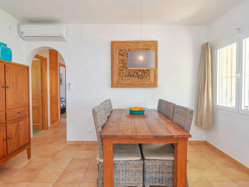 10pp Villa Wonderful Flat Garden With a Large Swimming Pool and Plenty of Space