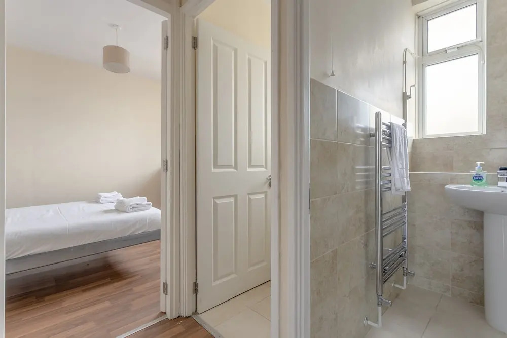 4 Bedroom Apartment in Battersea