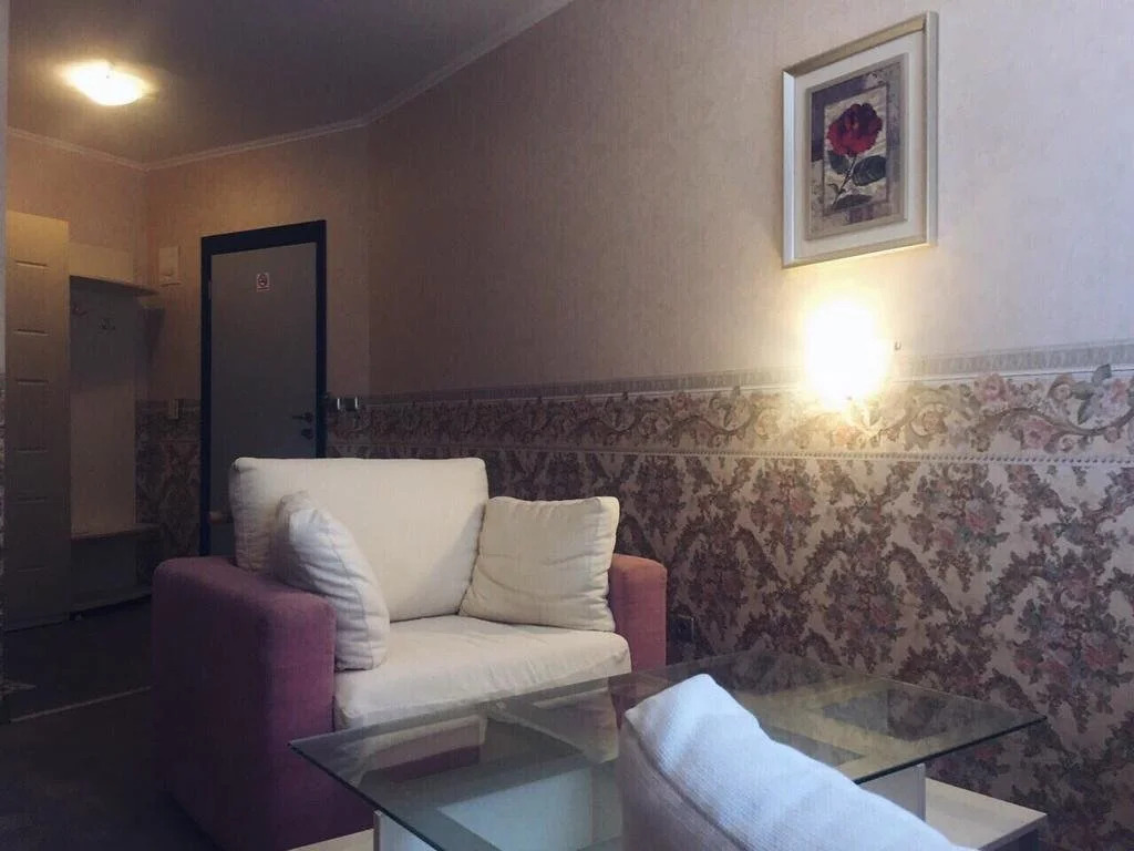 Royal Family Hotel