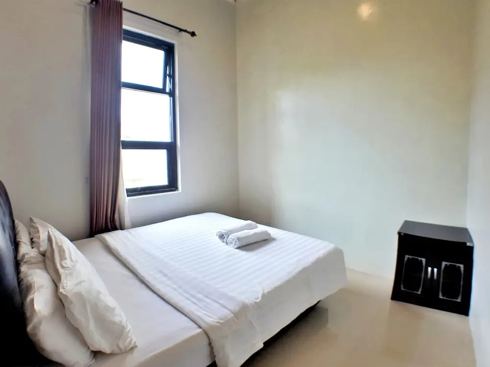 The Batu Villas No 10 near Museum Angkut