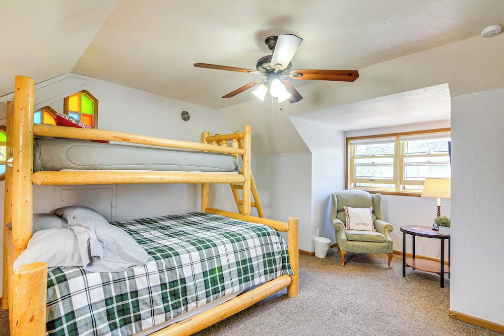 Family-friendly House: Fish, Hike, Bike & More!