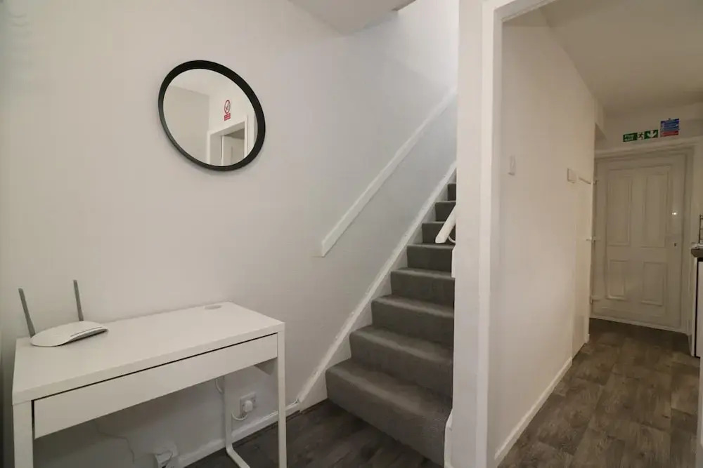 Caldercruix House - Airdrie