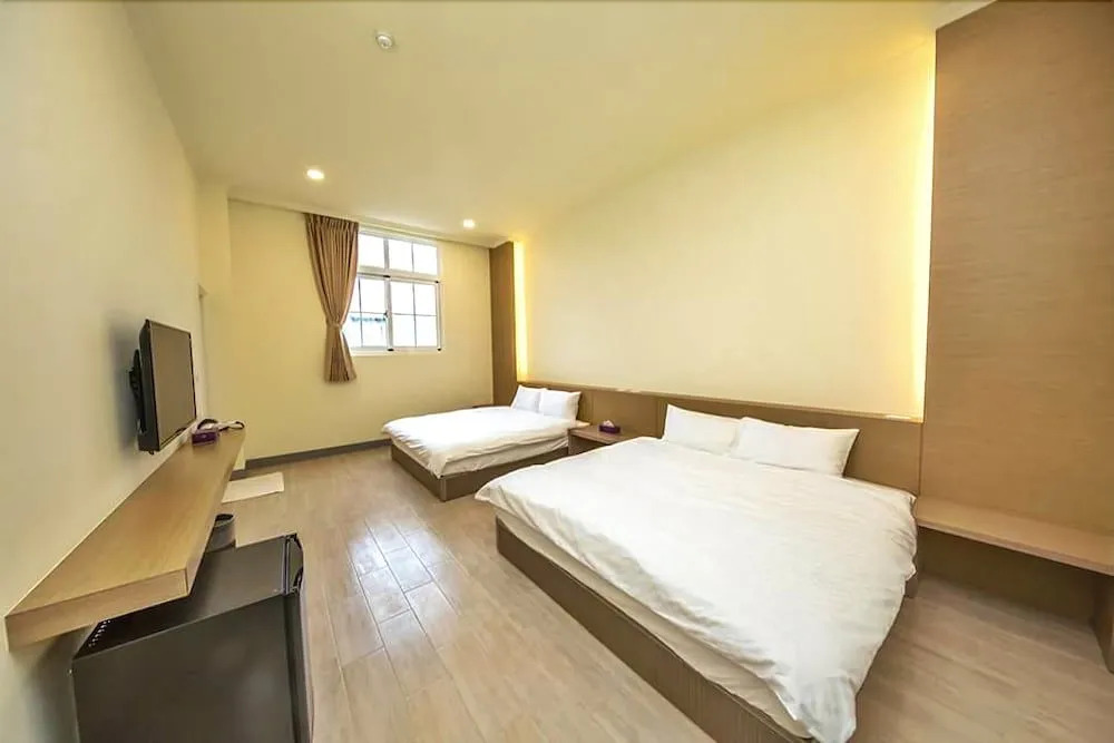 Xiaoliuqiu Loju Castle Inn