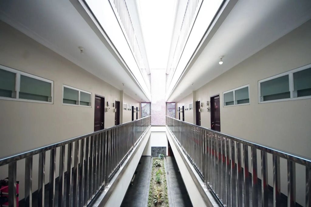 Super OYO 270 Madinah Residence Syariah