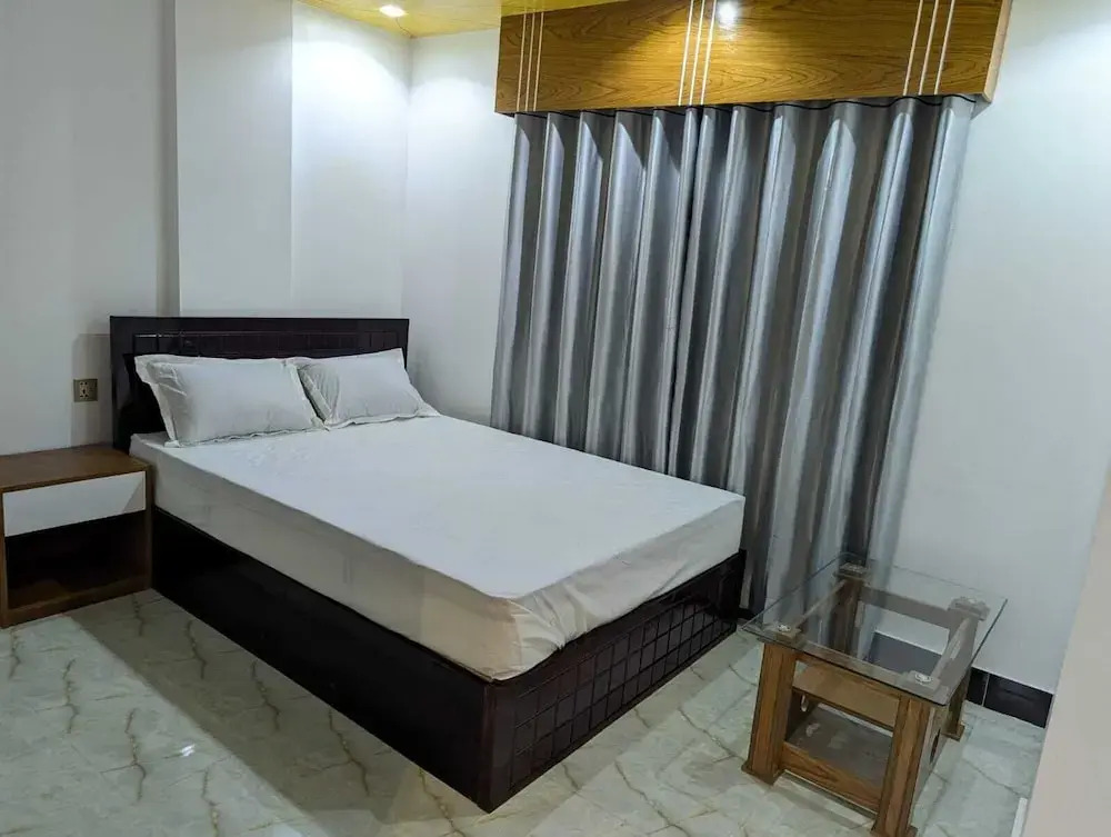 Hotel Seven View