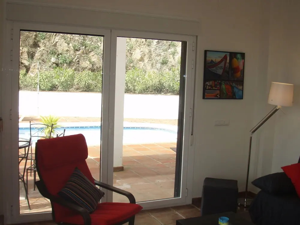 Peaceful Villa in Arenas With Swimming Pool