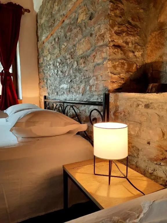 Stone rooms 1850