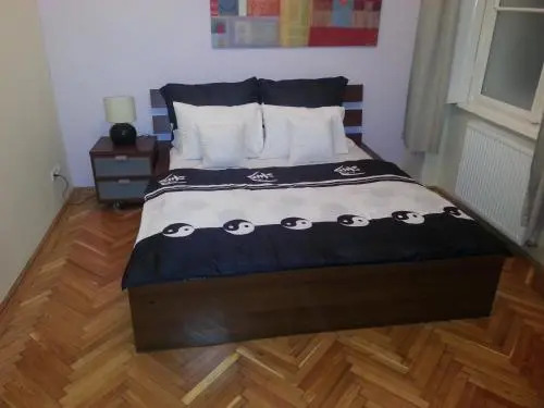 Ho-Bi Room And Apartment