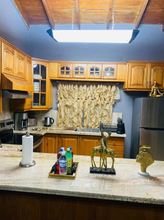 Blissett Apts your  home away from home