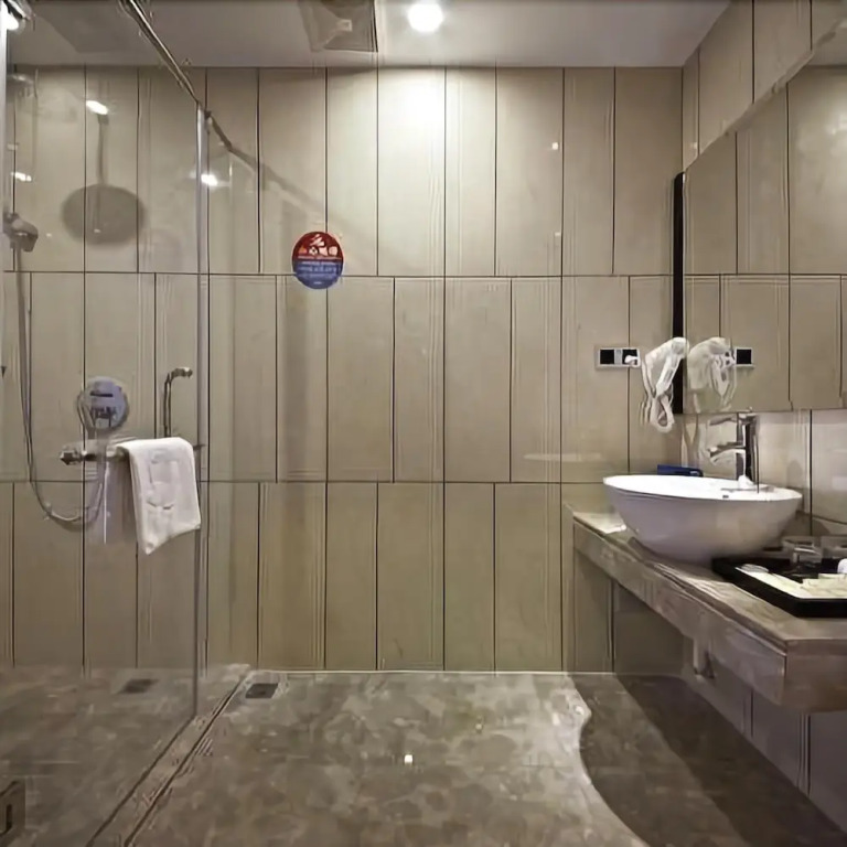 Platinum Crystal Hotel