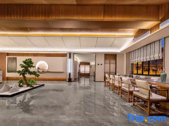 Moshang Qingju Hotel (Liangshan Longcheng Square Store)