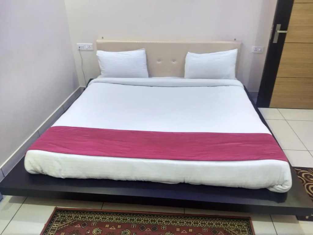 Hotel Reyansh