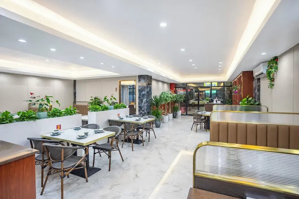 Bolai Baijin Hotel