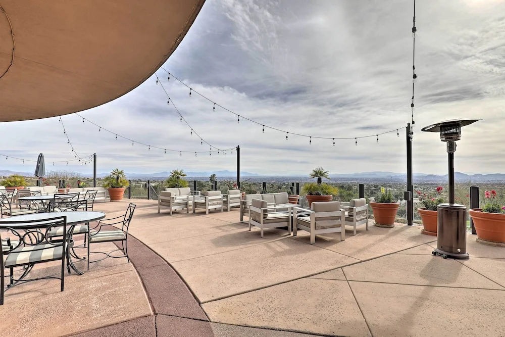 Near Golf: Mtn-view Studio in Tucson!