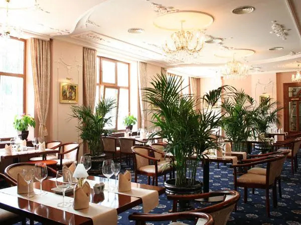 Palace Resort And Spa