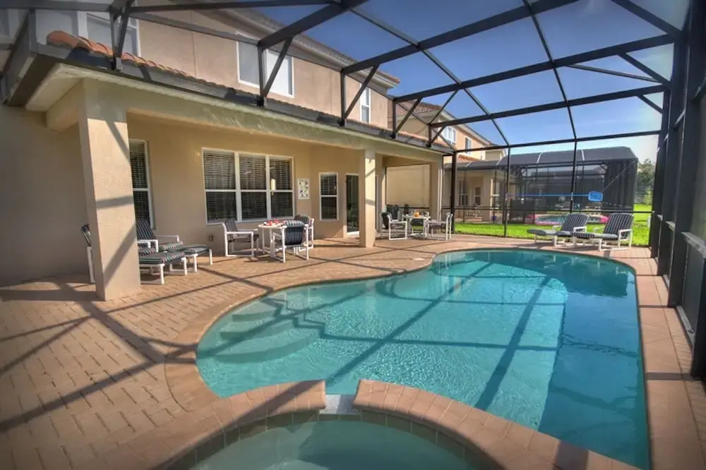 6BR 4BA Home in Windsor Hills by CV-2579