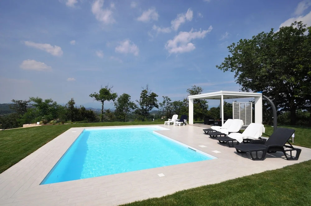 Villa Garden