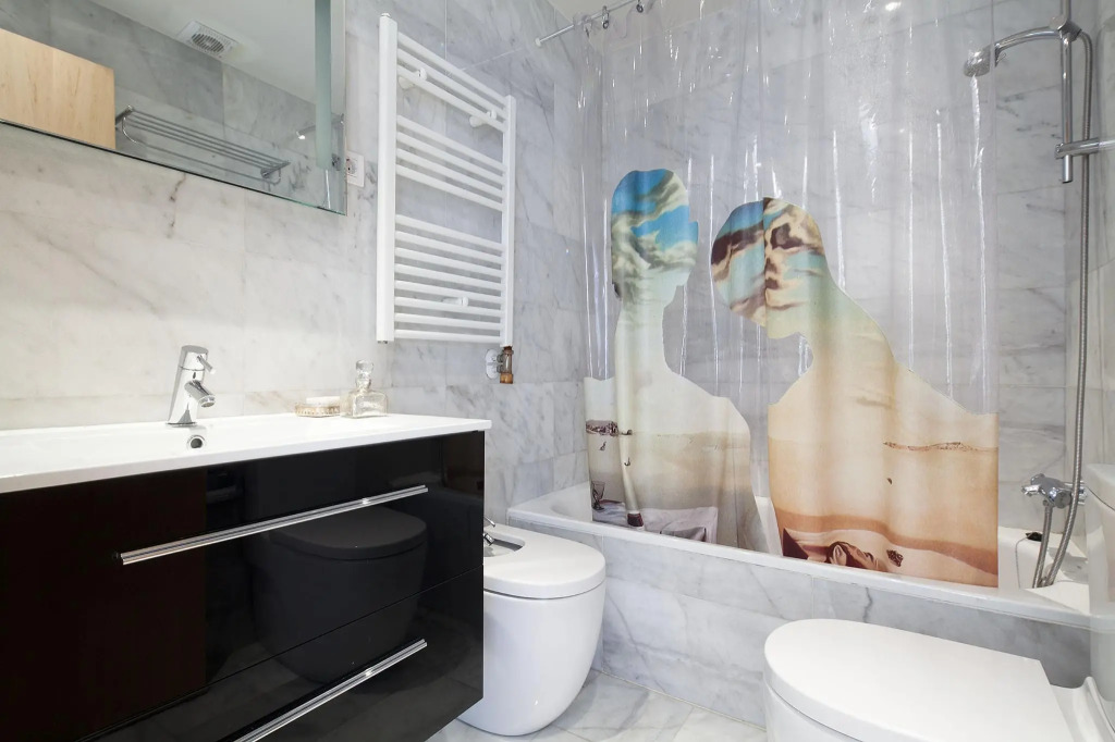 My Space Barcelona Pool City Center